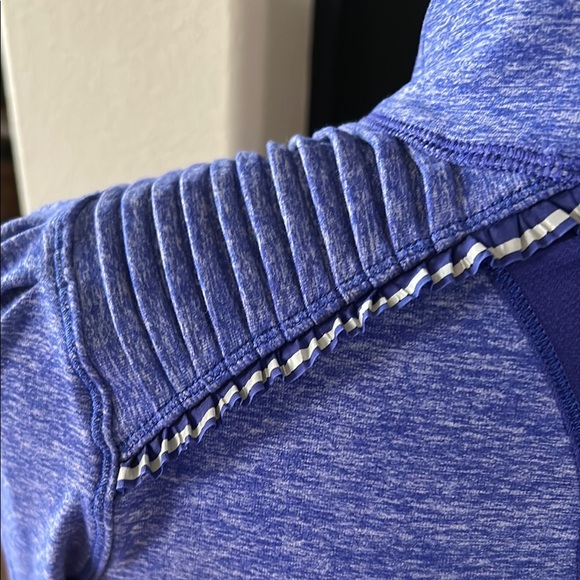 Lululemon Rin Inspire Half Zip - Picture 7 of 9